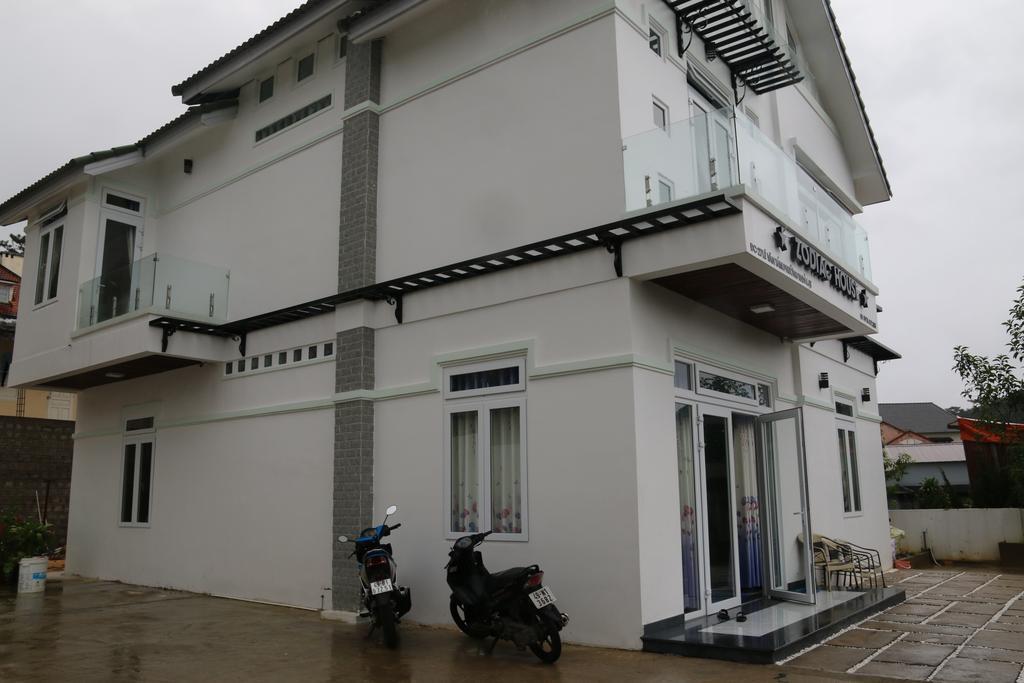 فندق Zodiac House دالات المظهر الخارجي الصورة